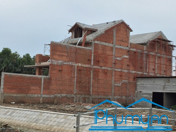 he-gian-thep-mai-be-tong-sieu-nhe-huyen-nha-be